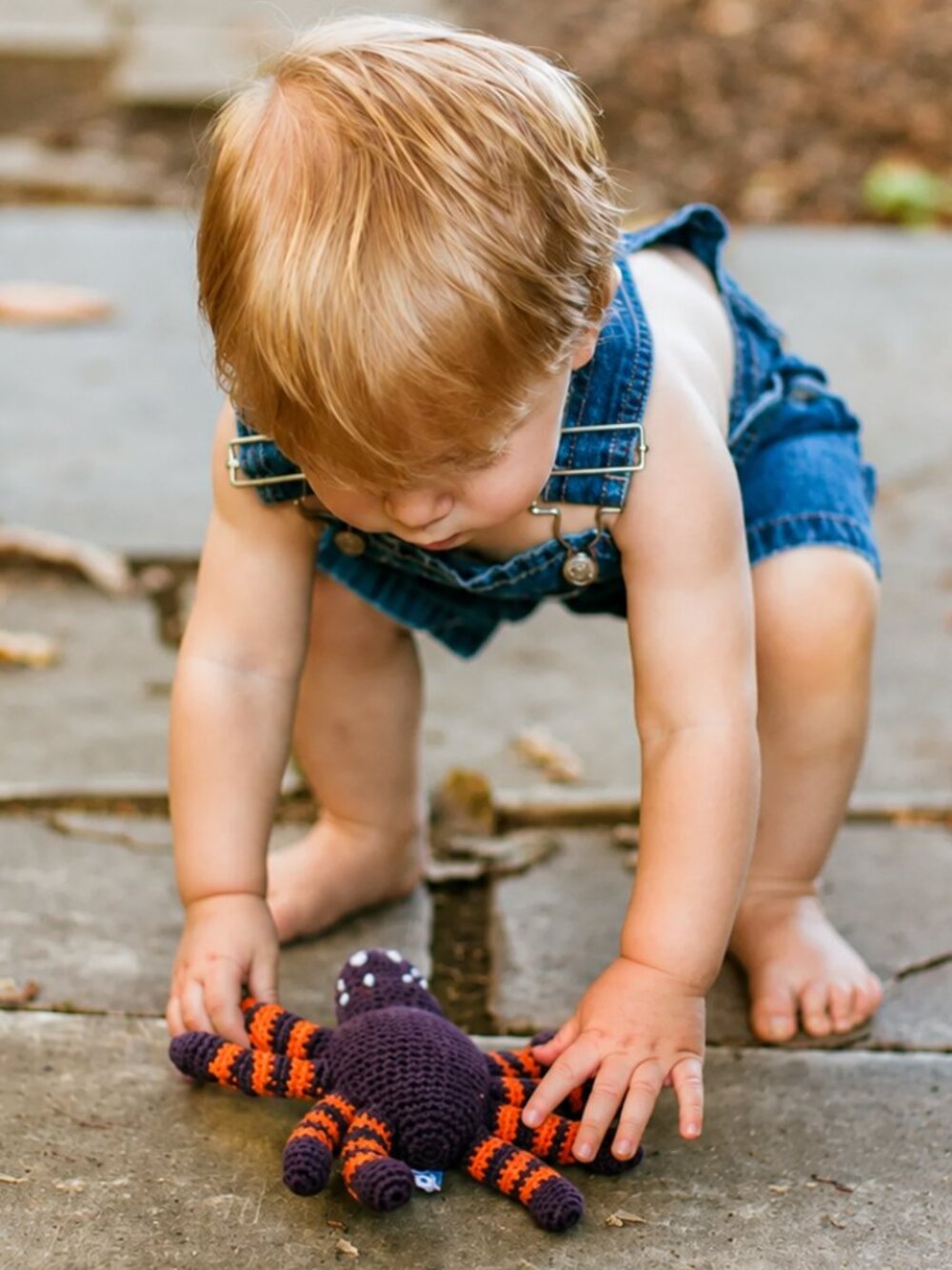 NWT Crochet Spider Rattle Plush Toy – Purple & Orange Halloween Baby Gift - Picture 6 of 7